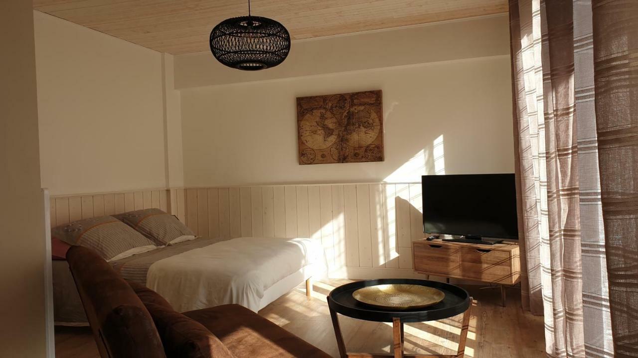 Les Studios Vue Mer Le Matlo Ντινάρ Εξωτερικό φωτογραφία